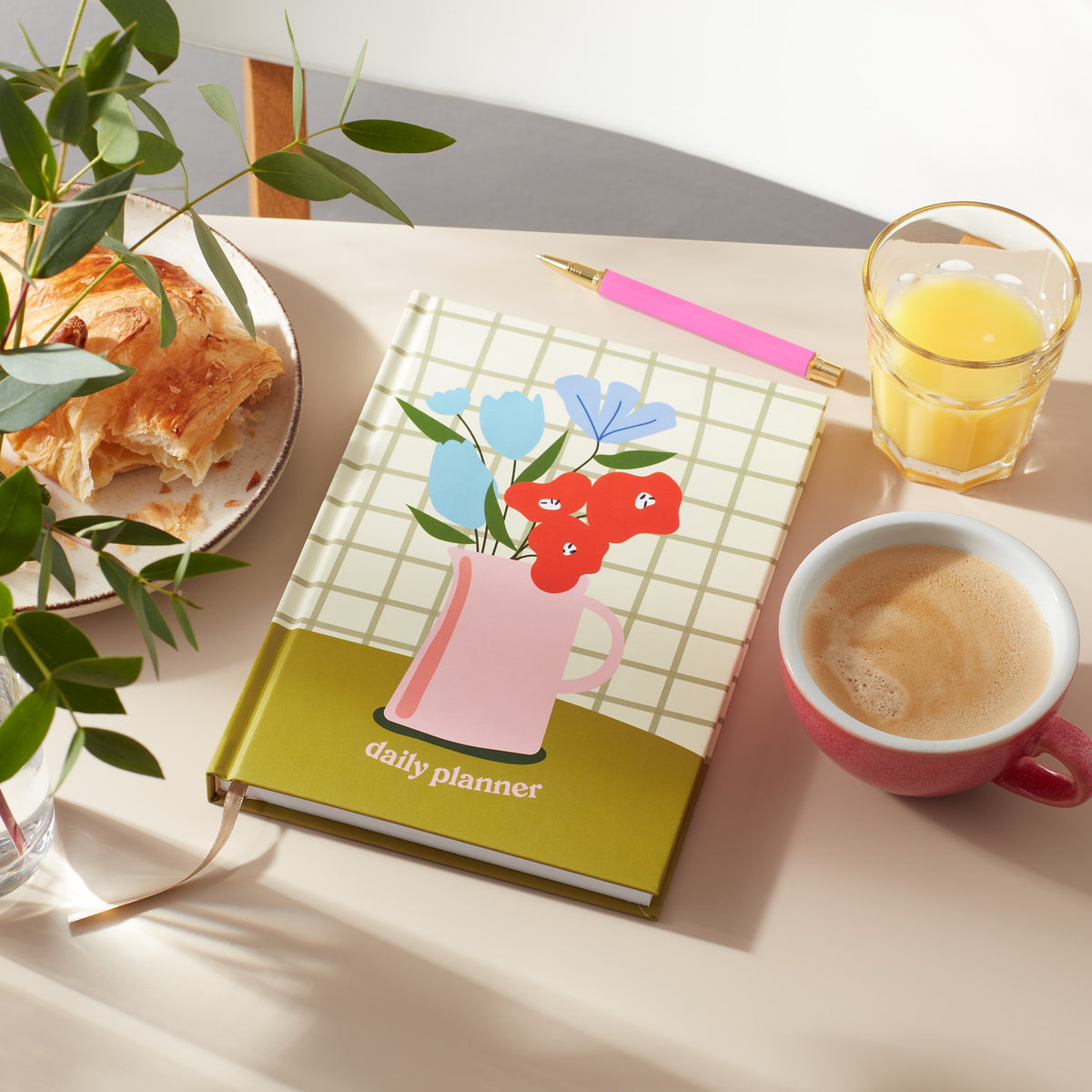 Daily Planner - Floral Vase